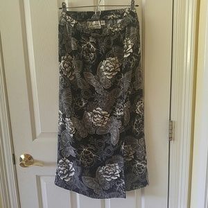 Midi/maxi skirt, sz XS - Linea by Louis Dell'Olio